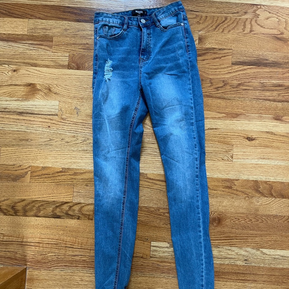 Skinny jeans